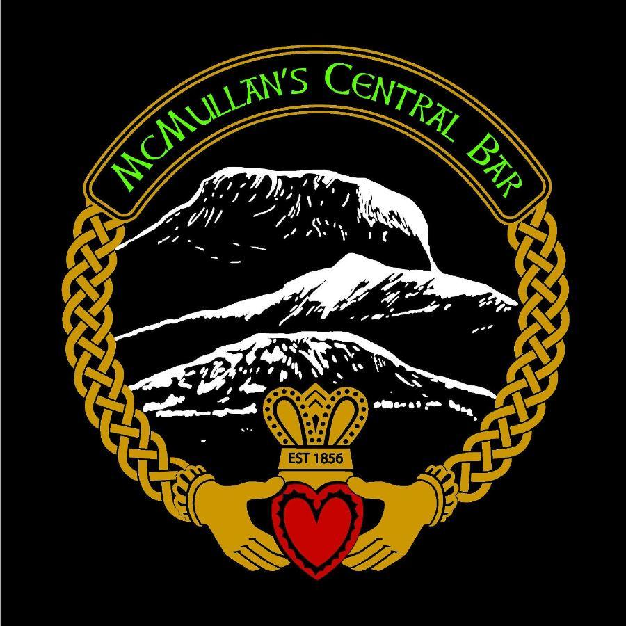 McMullan's Central Bar B&B Cushendall Dış mekan fotoğraf